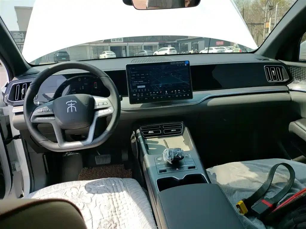 Song Pro New Energy 2025 Model, Second Generation Intelligent Driving Edition DM-i 75KM Leading Edition — миниатюра 10