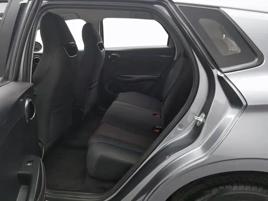 BYD e2 2024 Glory Edition Comfort Model — миниатюра 15