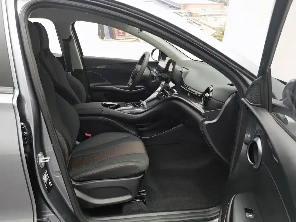 BYD e2 2024 Glory Edition Comfort Model — миниатюра 23