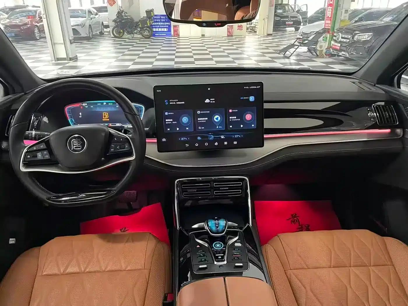 Tang New Energy 2023 DM-i Champion Edition 112KM Deluxe Model — миниатюра 6
