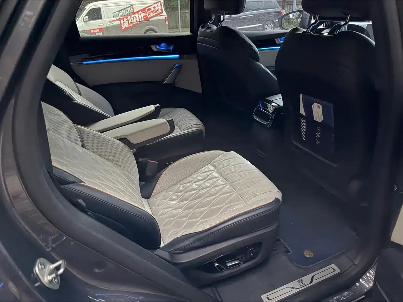 Tang New Energy 2022 DM-p 215KM 4WD Flagship Edition — миниатюра 5