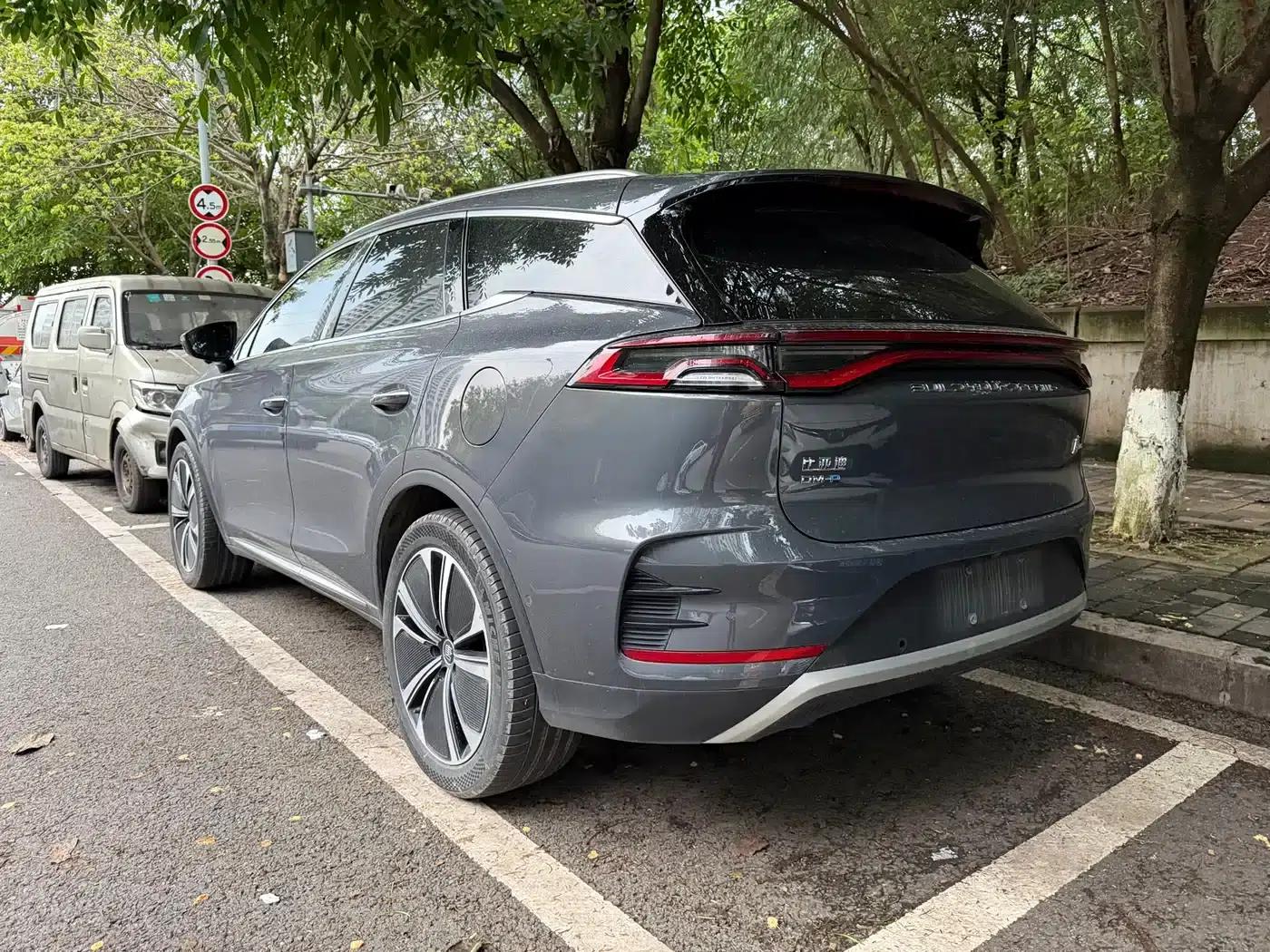 Tang New Energy 2022 DM-p 215KM 4WD Flagship Edition — миниатюра 8