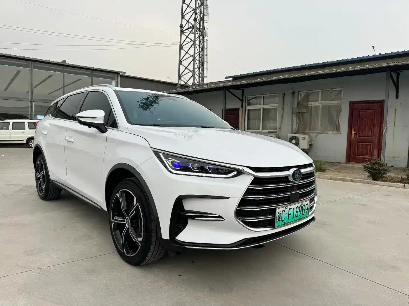 Tang New Energy 2021 DM-i 112KM Premium Edition — миниатюра 3