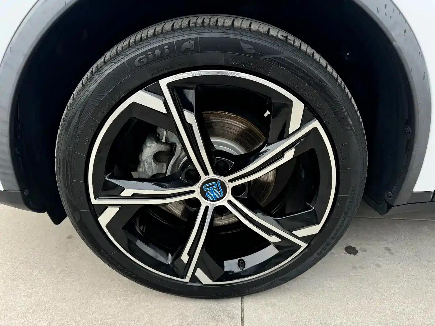 Tang New Energy 2021 DM-i 112KM Premium Edition — миниатюра 4