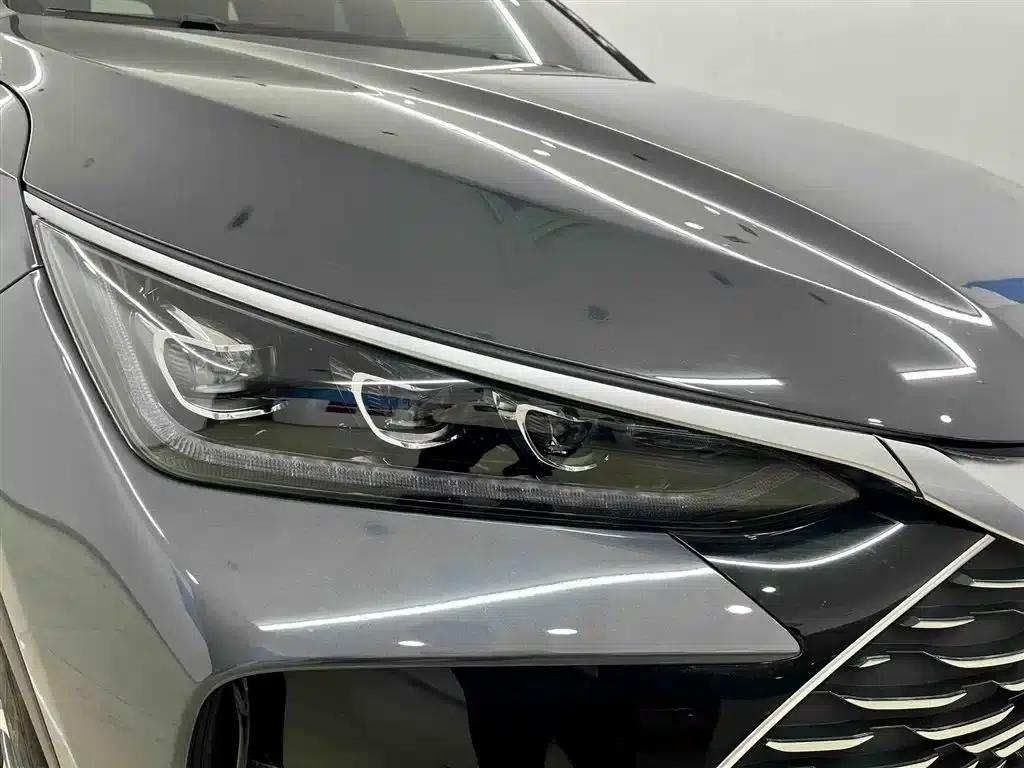 Tang New Energy 2025 DM-i 115KM Premium Edition — миниатюра 7