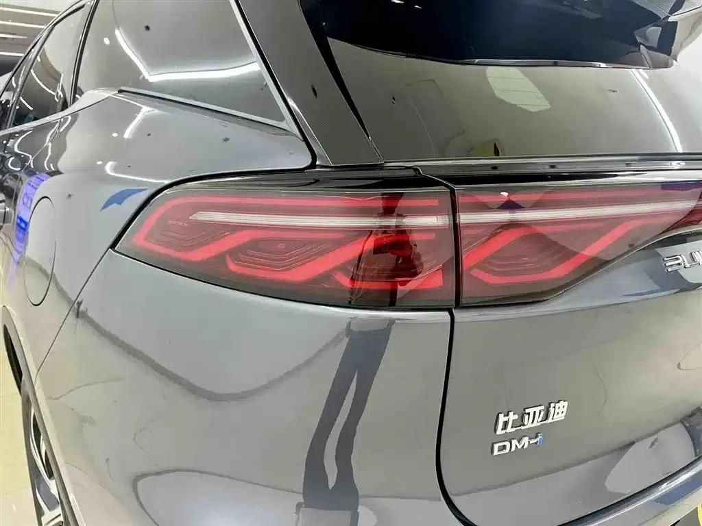 Tang New Energy 2025 DM-i 115KM Premium Edition — миниатюра 8