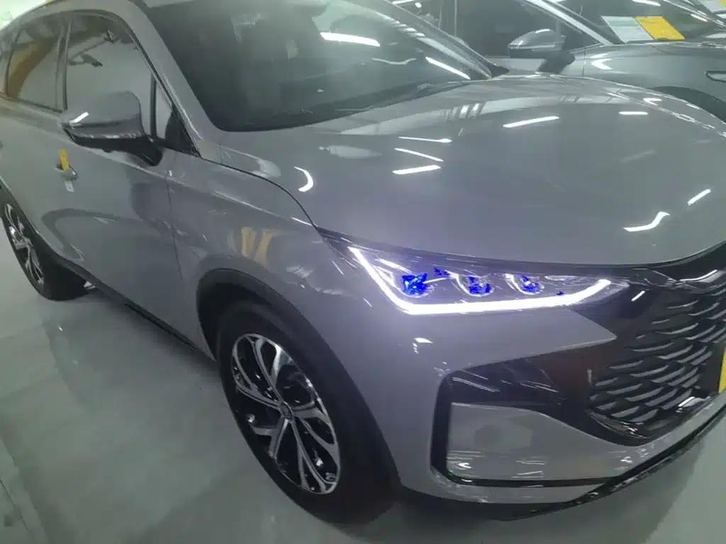 Tang New Energy 2025 DM-i 115KM Premium Edition — миниатюра 4
