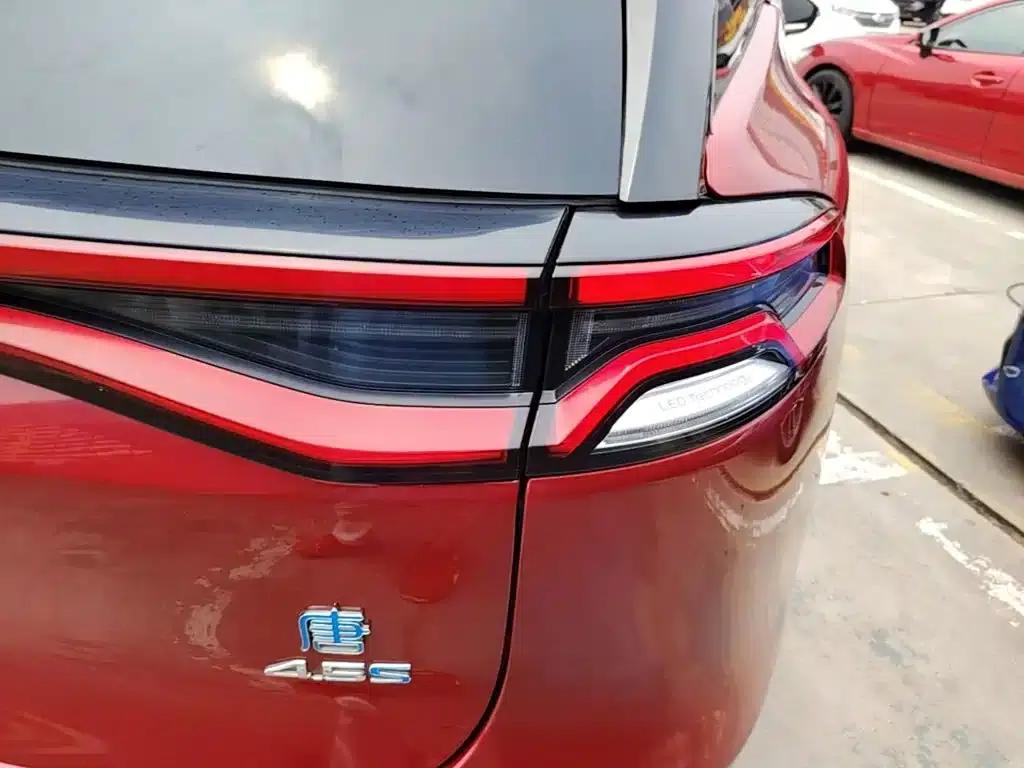 Tang New Energy 2018 DM 2.0T All-Wheel Drive Intelligent Connectivity Enjoyment Edition 7-Seater National V Emission Standard — миниатюра 24
