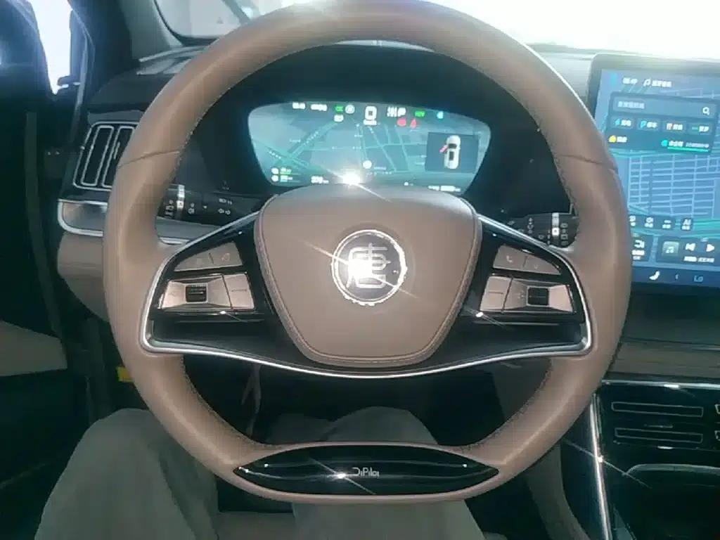 Tang New Energy 2025 DM-i 115KM Yunlian Flagship Edition — миниатюра 11
