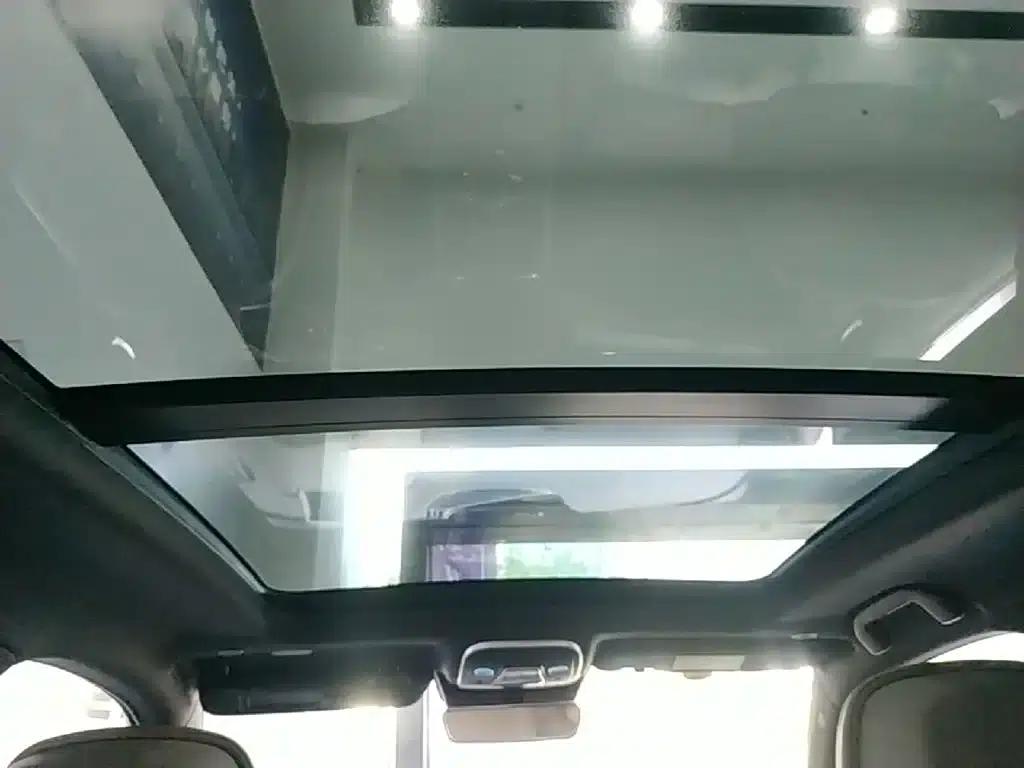 Tang New Energy 2025 DM-i 115KM Yunlian Flagship Edition — миниатюра 18