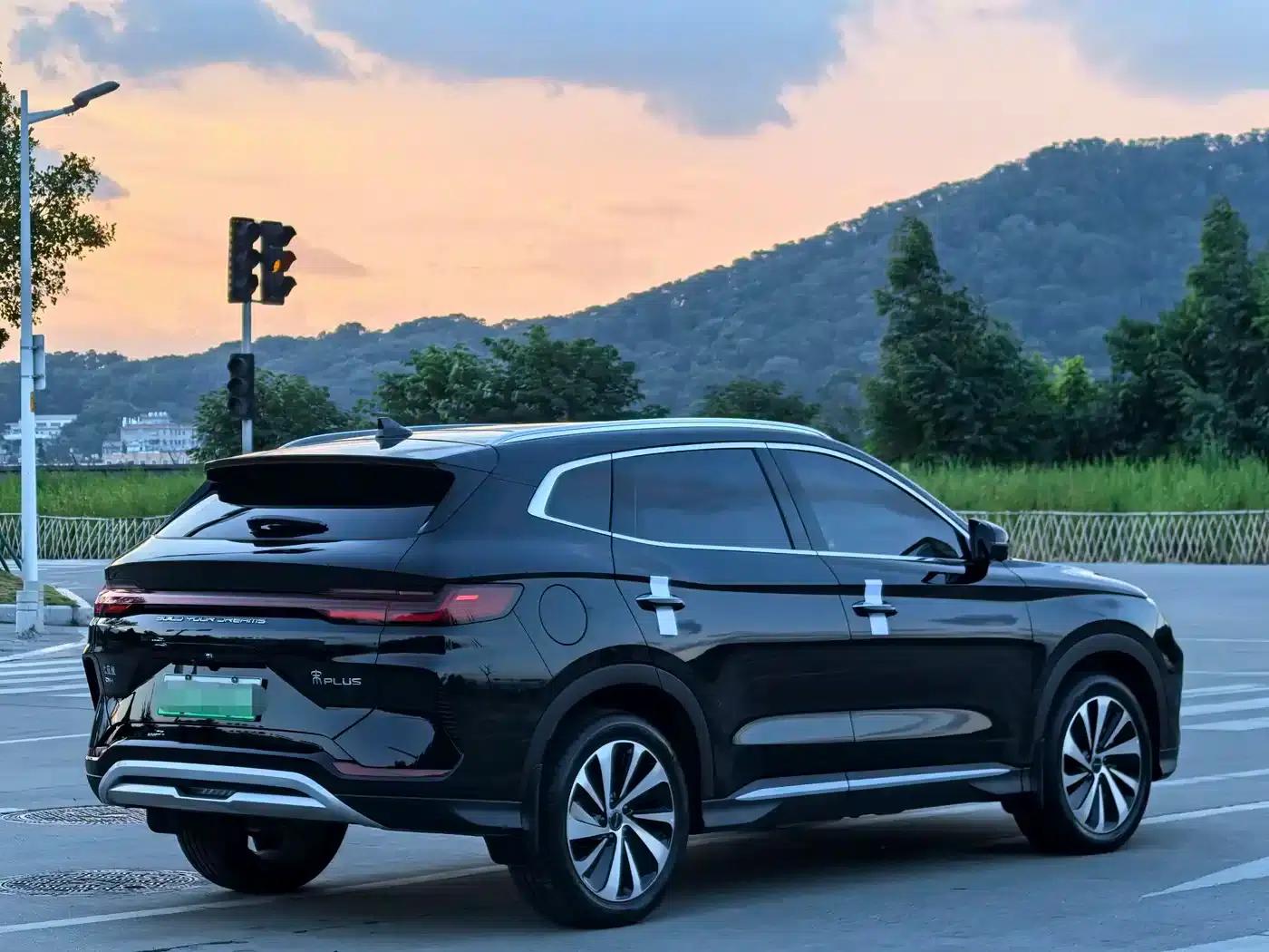 Song PLUS New Energy 2023 Champion Edition DM-i 110KM Flagship Model — миниатюра 4
