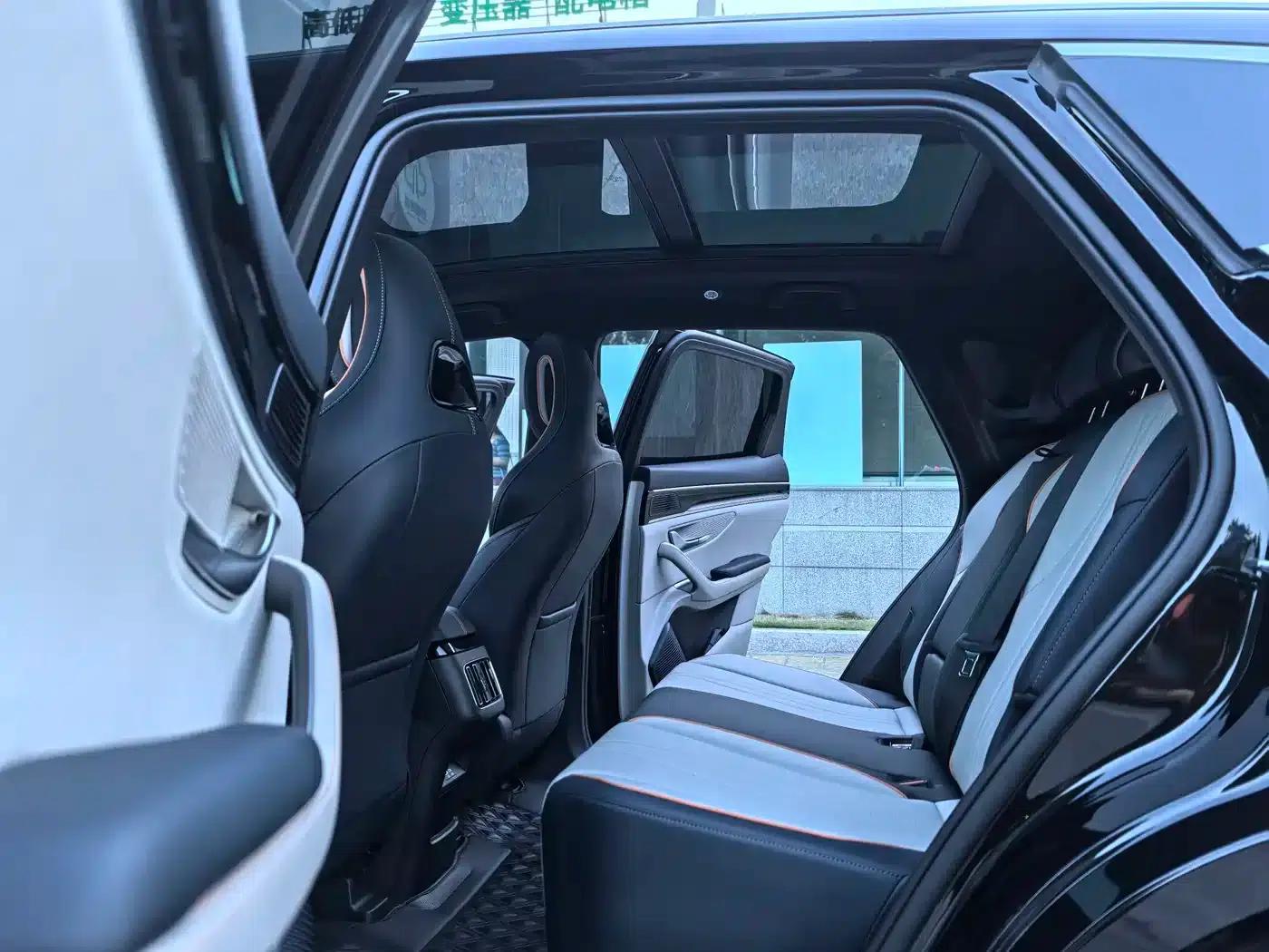 Song PLUS New Energy 2023 Champion Edition DM-i 110KM Flagship Model — миниатюра 9