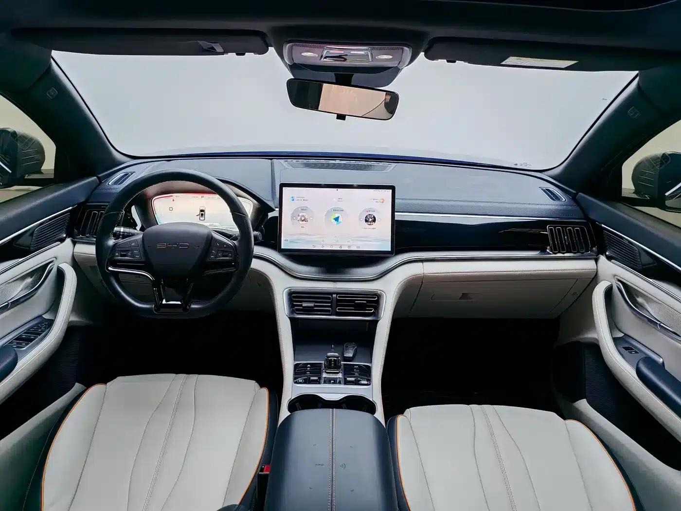 Song PLUS New Energy 2024 Glory Edition EV 520km Luxury Model — миниатюра 5