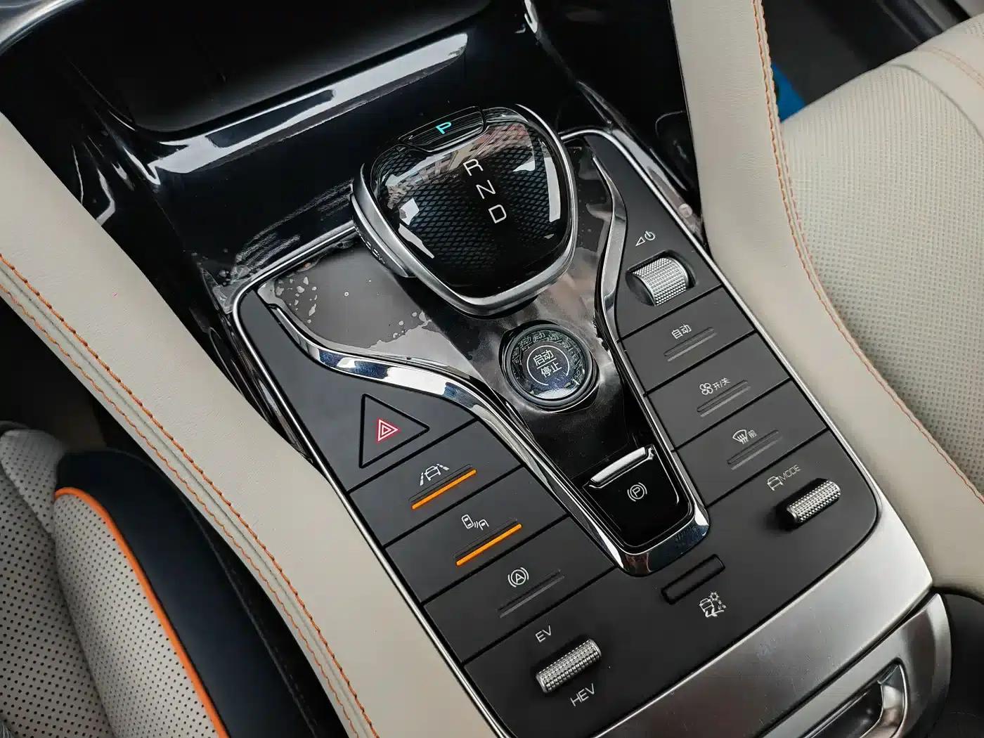Song PLUS New Energy 2021 DM-i 110KM Flagship PLUS — миниатюра 13