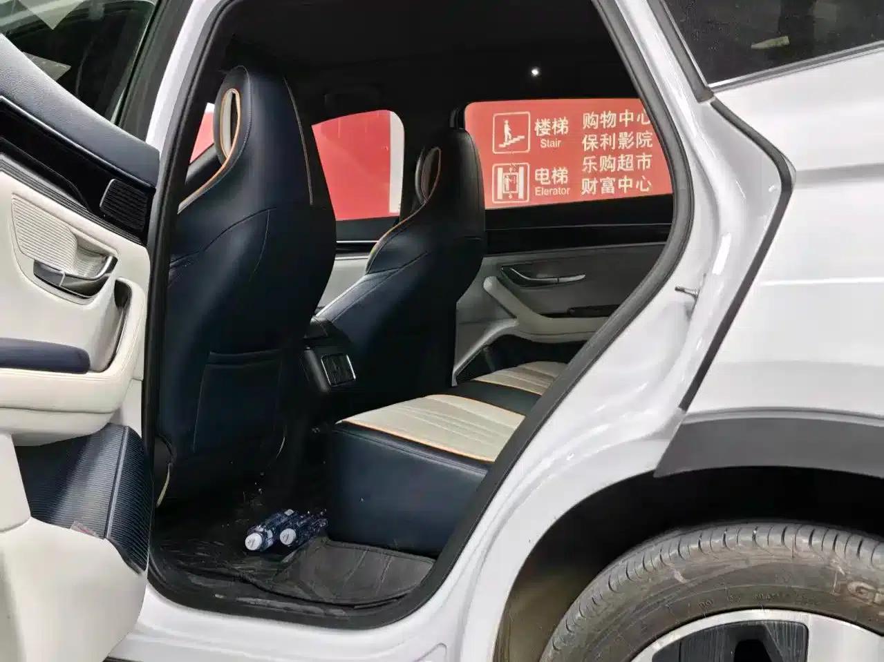 Song PLUS New Energy 2021 EV Premium Edition — миниатюра 8
