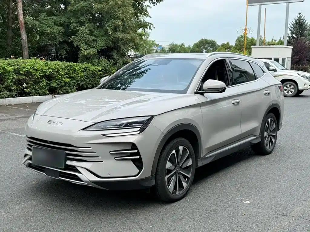 Song PLUS New Energy 2025 DM-i 160KM Flagship Edition — миниатюра 2