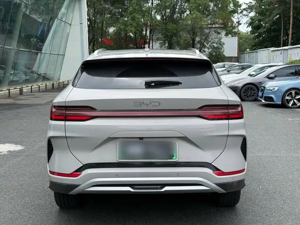 Song PLUS New Energy 2025 DM-i 160KM Flagship Edition — миниатюра 6