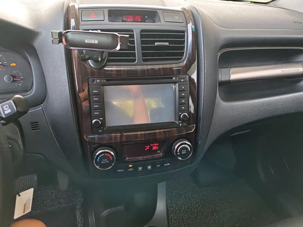Kia Sportage 2013 2.0L Automatic Two-Wheel Drive GLS Trim — миниатюра 13