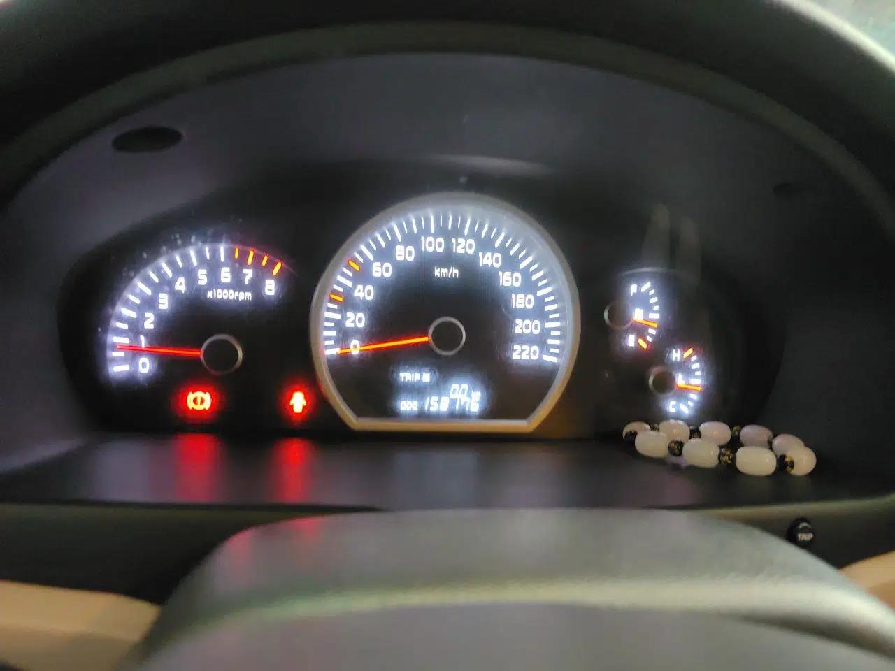 Kia Sportage 2013 2.0L Manual Two-Wheel Drive GL Trim — миниатюра 11