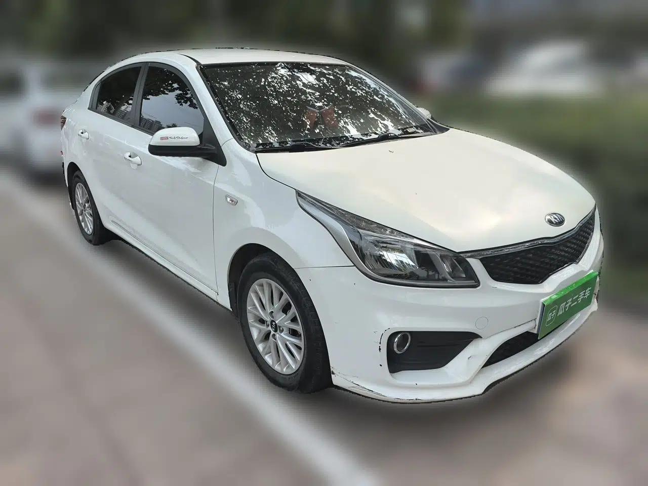 Kia K2 2017 Sedan 1.4L Manual Transmission GLS — миниатюра 3