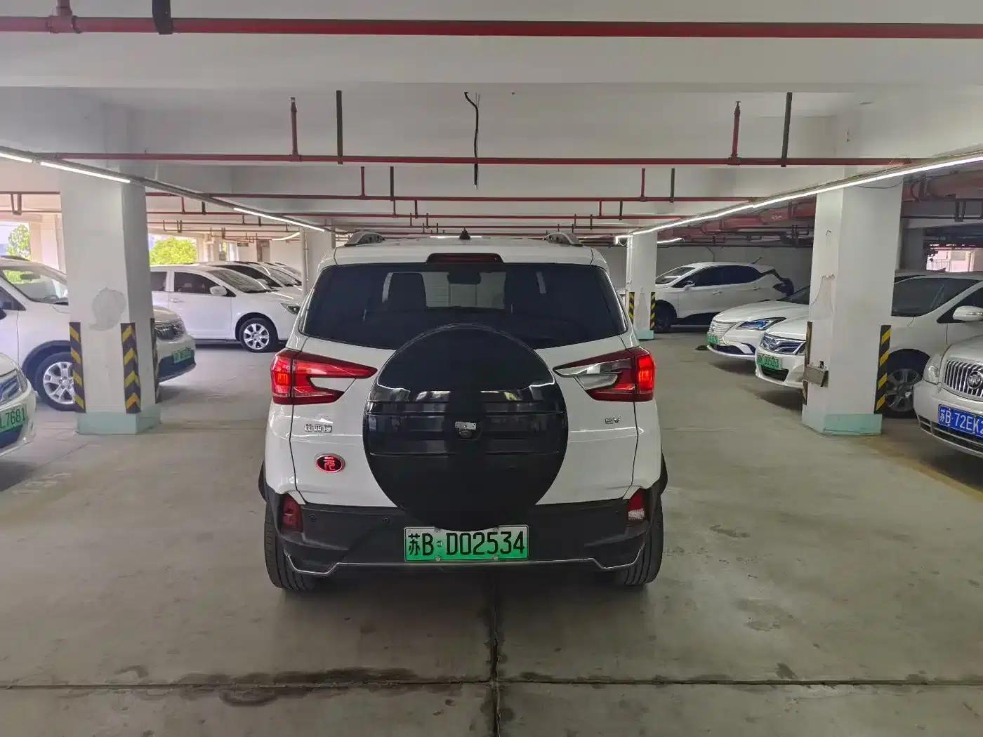 Yuan New Energy 2019 EV535 High-Energy Navigation Edition — миниатюра 3