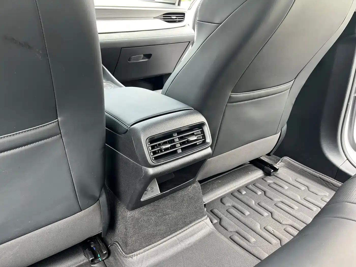 Seal 05 DM-i 2025 DM-i Intelligent Driving Edition 55KM Luxury Model — миниатюра 15