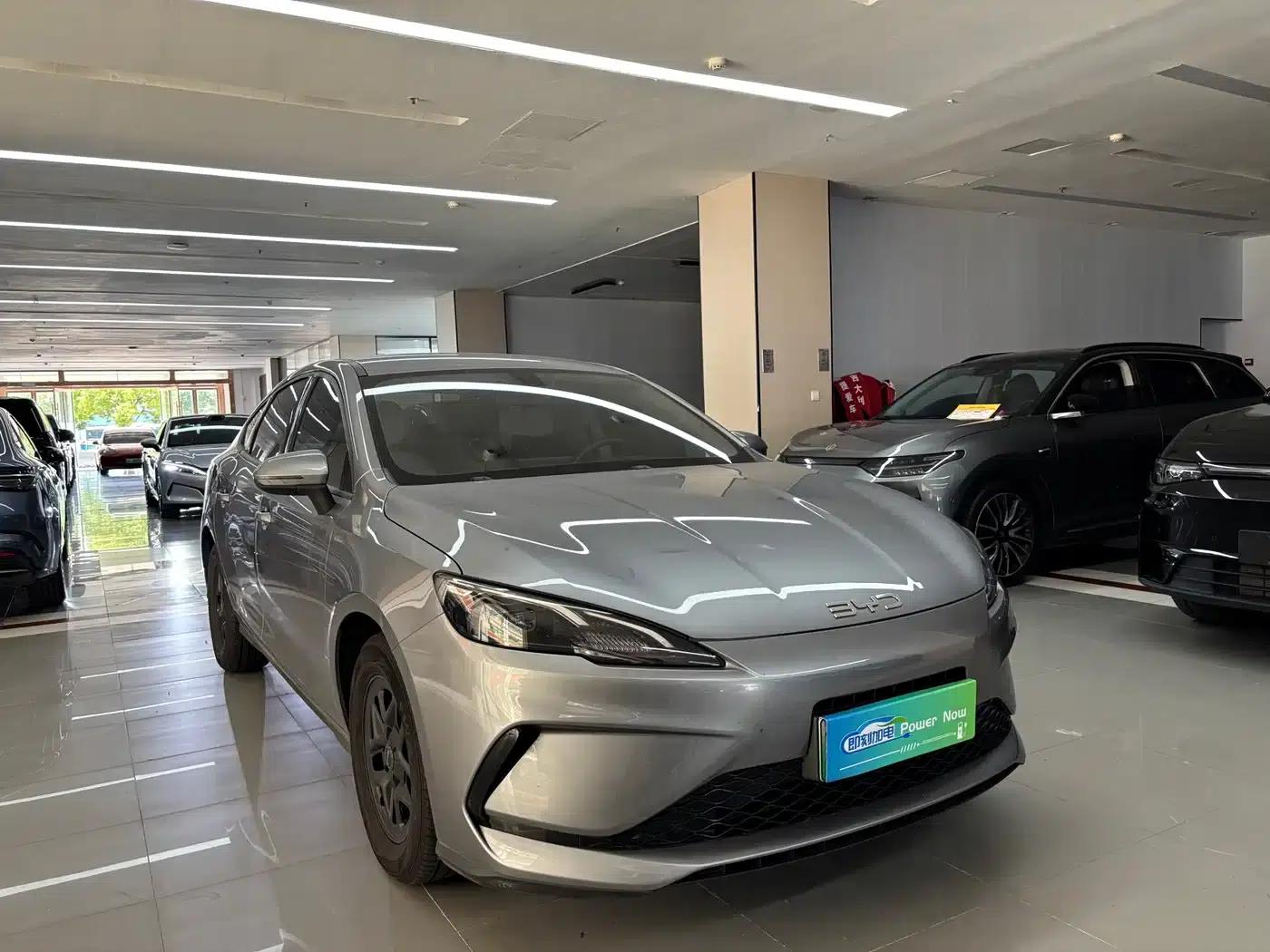 Seal 05 DM-i 2025 DM-i Intelligent Driving Edition 55KM Luxury Model — миниатюра 3