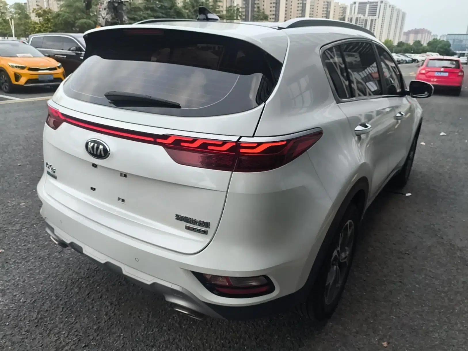 Kia KX5 2019 1.6T Automatic Two-Wheel Drive Luxury Edition — миниатюра 6