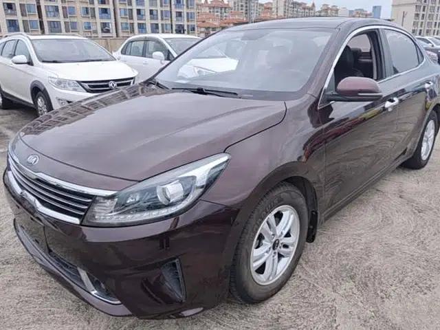 Kia Forte 2018 1.6L Manual Value Edition with Sunroof
