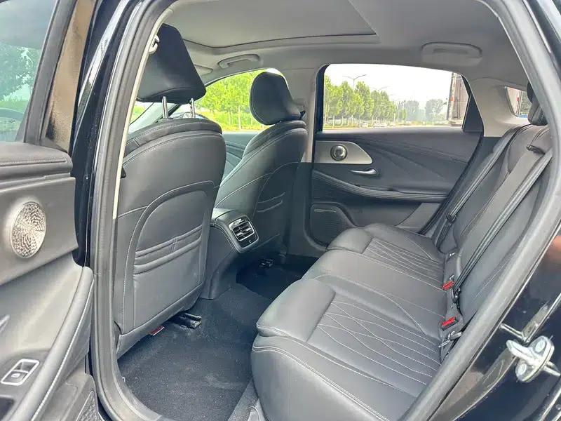 Chery Arrizo 8 2022 1.6TGDI DCT Elegance — миниатюра 9