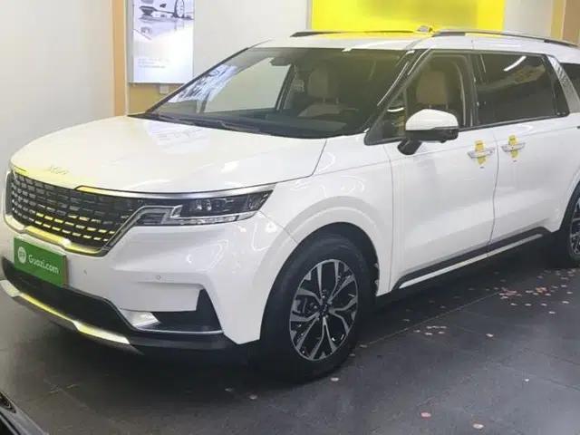 Kia Carnival 2021 2.0T Flagship Edition