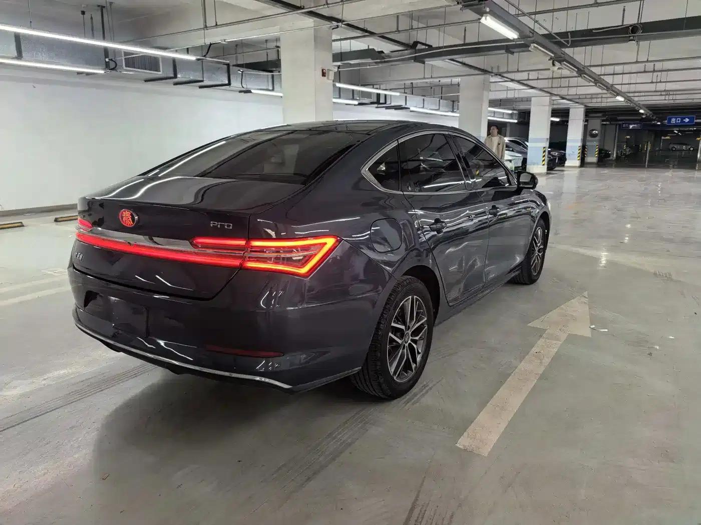 Qin Pro New Energy 2019 EV Super Edition: High Power, Long Range, Intelligent Connectivity Leading Model — миниатюра 14