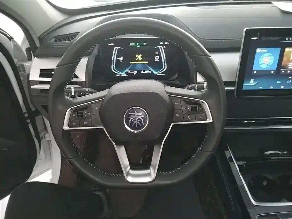 Qin Pro New Energy 2019 DM Super Edition 1.5TI Automatic Intelligent Connected Athletic Model (National VI Emission Standard) — миниатюра 11