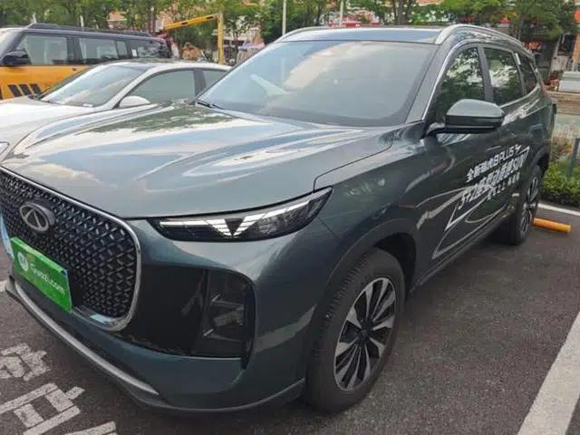 Chery Tiggo 8 PLUS 2025 290TGDI DCT Prestige 5-Seater