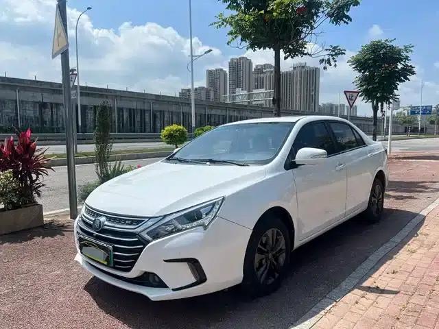 Qin New Energy 2018 1.5T Intelligent Premium Edition