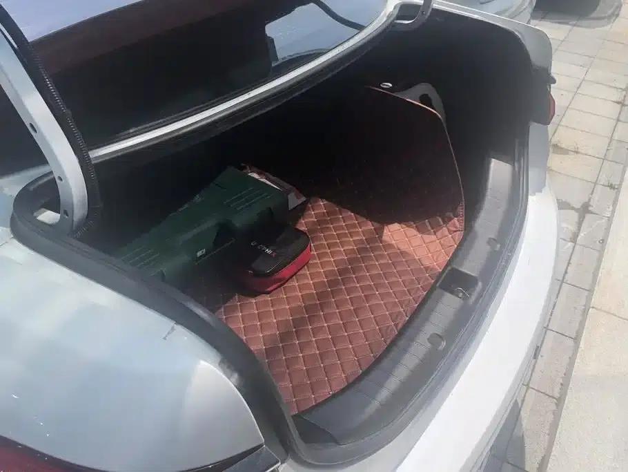 Qin 2019 1.5L Automatic Deluxe Edition — миниатюра 4