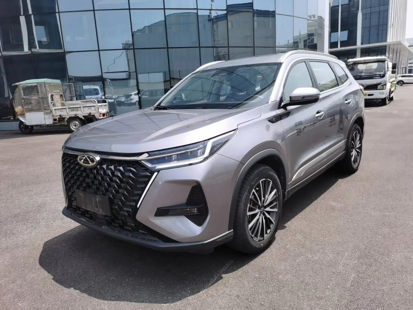 Chery Tiggo 8 PRO 2024 Champion Edition 290T Two-Wheel Drive Peak Version 7 Seats — миниатюра 1