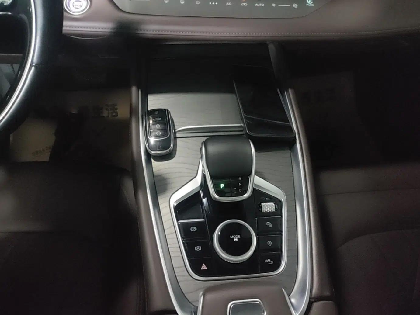 Chery Tiggo 8 PRO 2024 Champion Edition 290T Two-Wheel Drive Peak Version 7 Seats — миниатюра 16