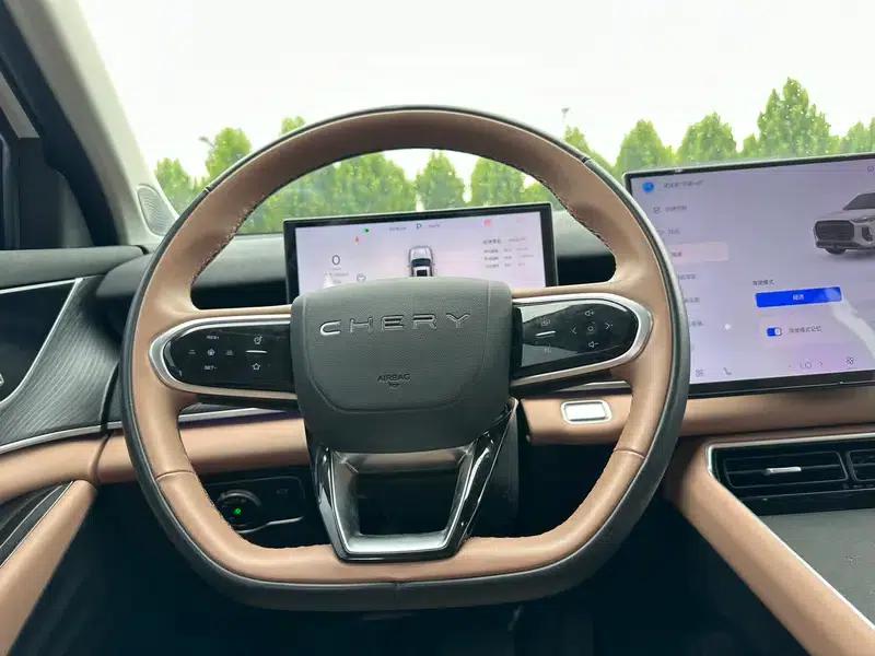Chery Tiggo 8L 2024 2.0T Automatic Standard Edition — миниатюра 7