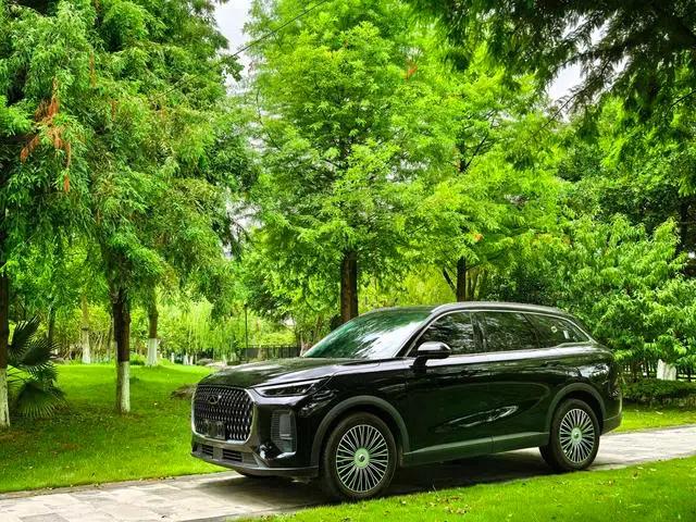 Chery Tiggo 8L 2024 2.0T Automatic Luxury Edition
