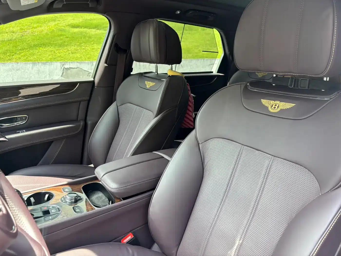 Bentayga 2018 4.0T V8 — миниатюра 6