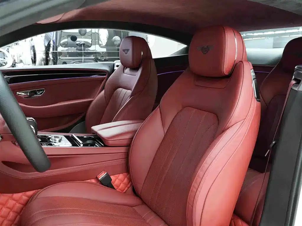 2020 Continental 4.0T GT V8 — миниатюра 14