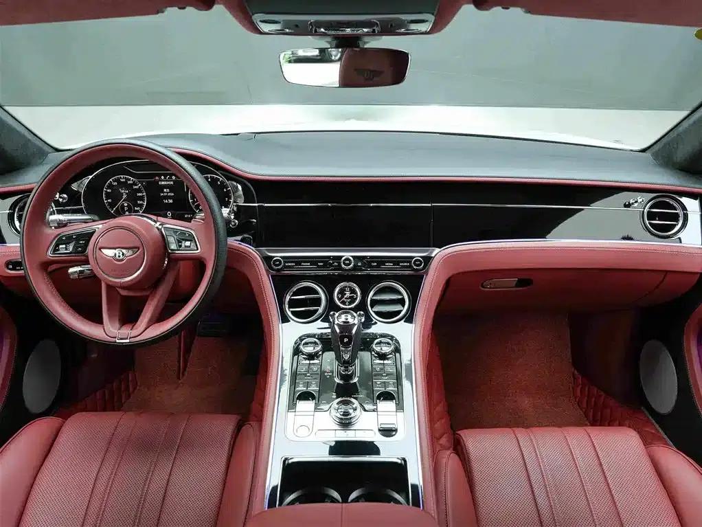 2020 Continental 4.0T GT V8 — миниатюра 6