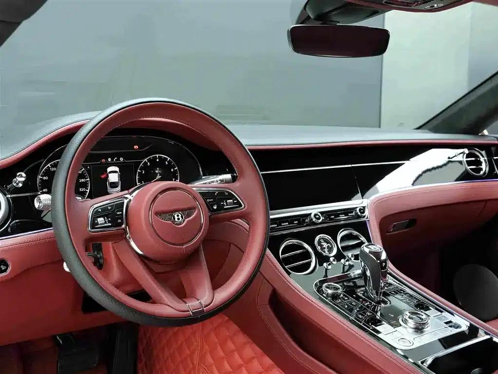2020 Continental 4.0T GT V8 — миниатюра 8