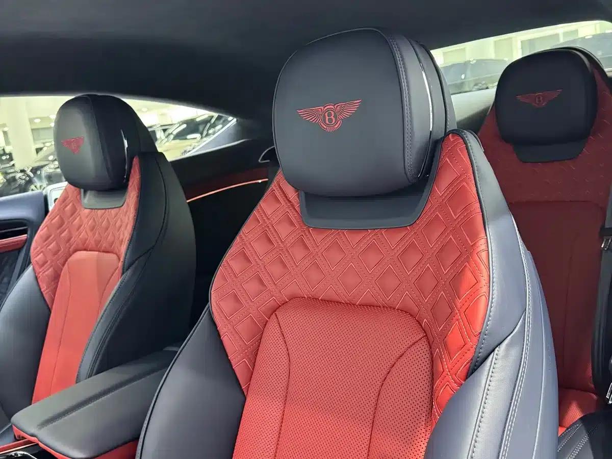 2022 Continental 4.0T GT V8 — миниатюра 17