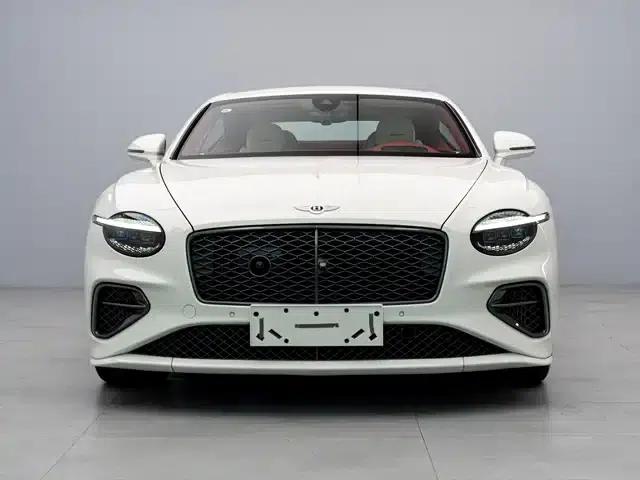 2025 Continental Plug-in Hybrid GT Ultimate Edition