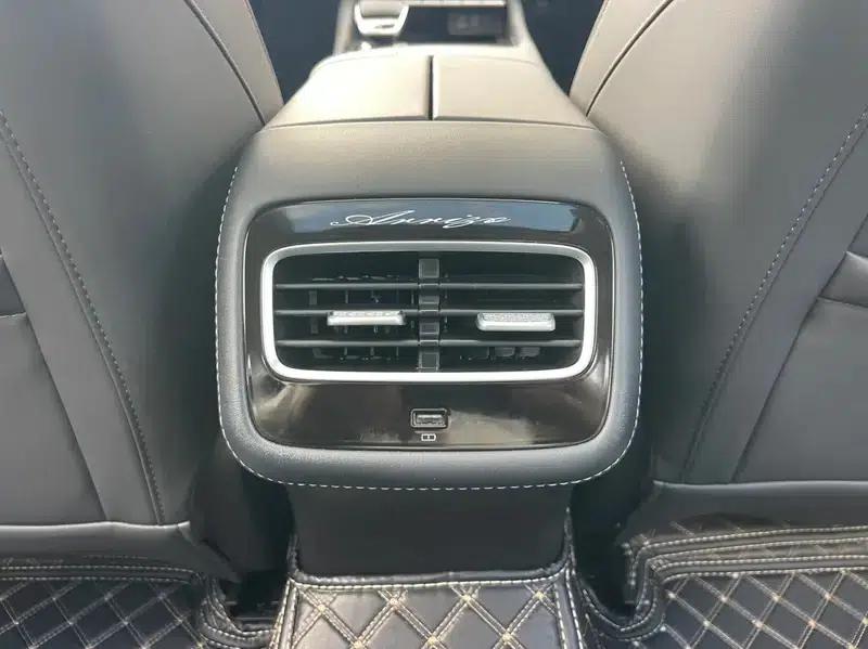 Chery Arrizo 8 PRO 2025 1.6T DCT Luxury+ — миниатюра 12