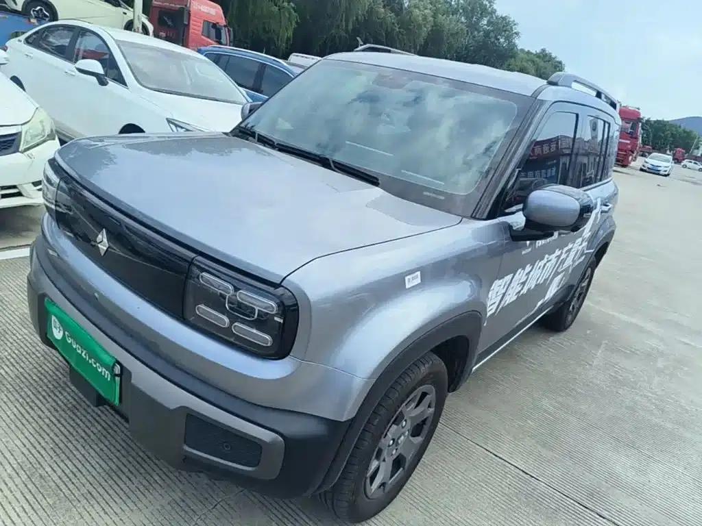 Baojun Yueye Plus 2026 Model 301km Flagship Edition — миниатюра 2