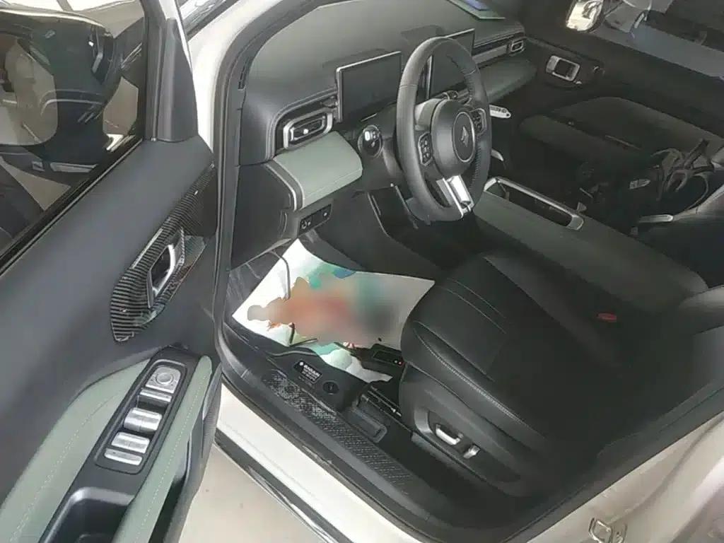 Baojun Yueye Plus 2025 Smart Supreme Edition 5-seater — миниатюра 16