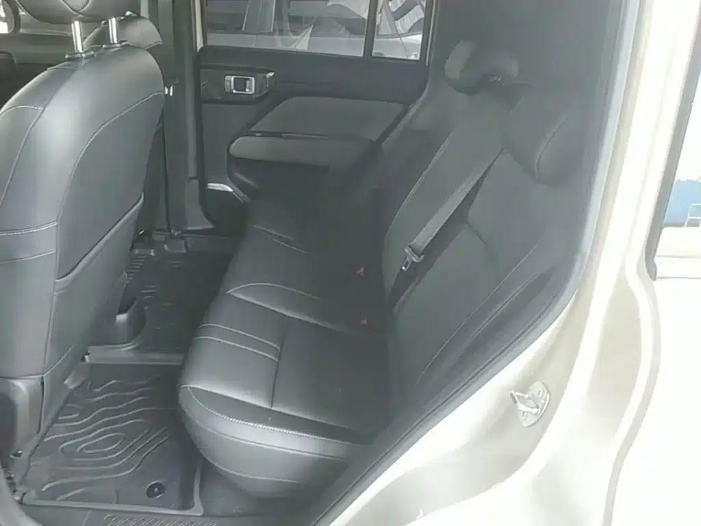Baojun Yueye Plus 2025 Smart Supreme Edition 5-seater — миниатюра 17